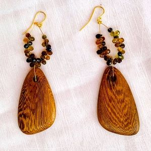 NWOT Tourmaline Wood Earrings Dangle Hoop Brown Gold  Crystal Bead Gemstone Boho